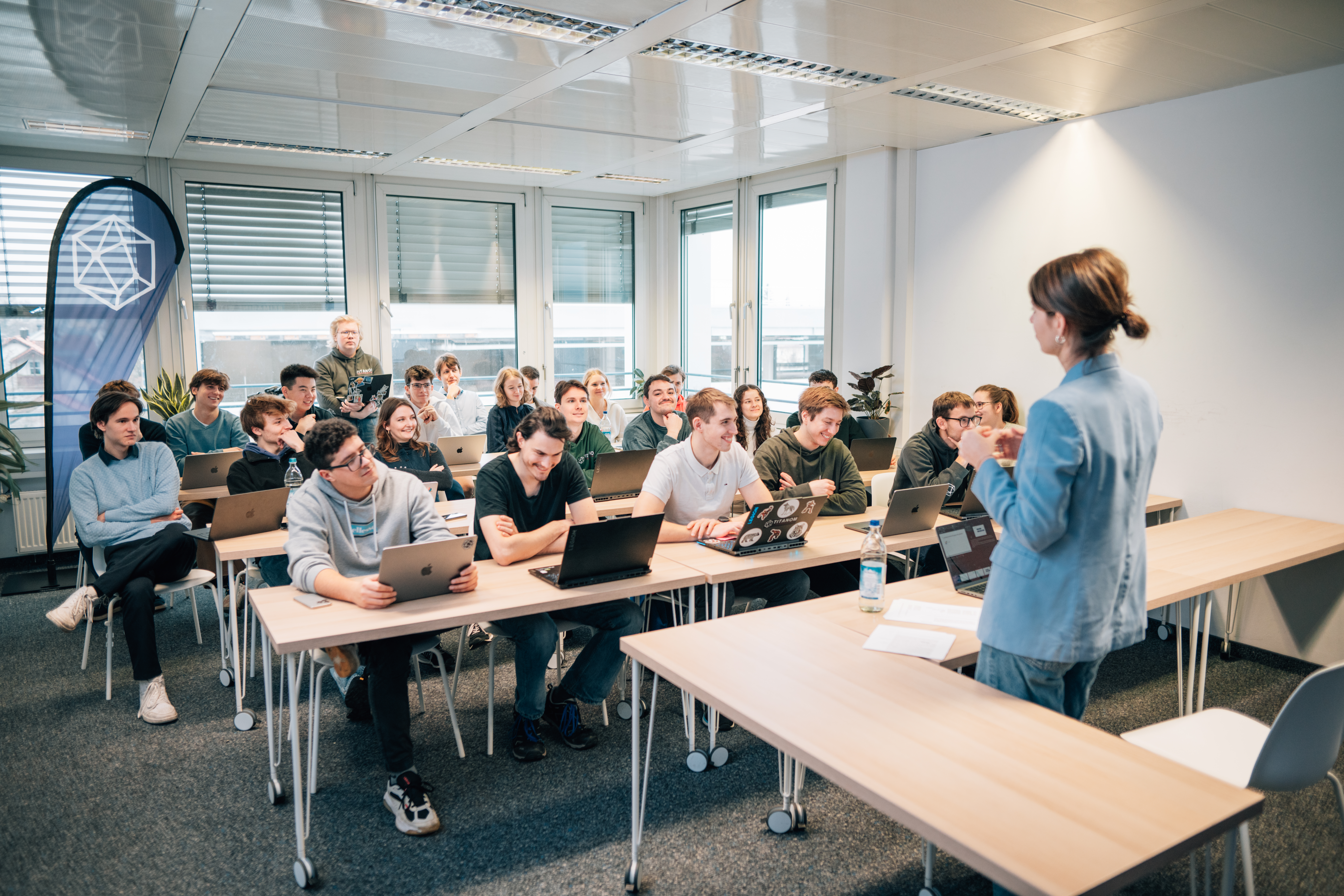 DeutschlandGPT Team-Meeting — Entwicklung der souveränen KI-Plattform